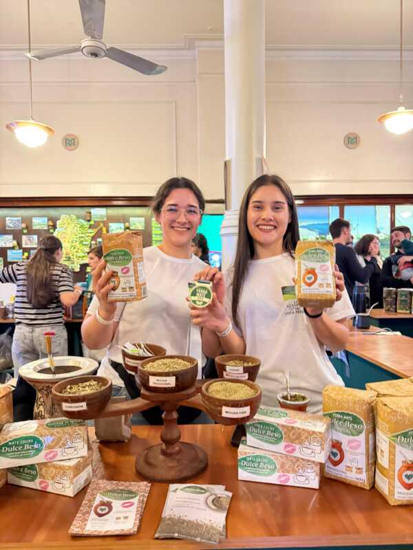 Una yerba misionera obtuvo el oro mundial y apuesta a crecer junto a los productores locales oro yerba - 1