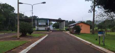 Lluvias en Misiones: cierran tres pasos internacionales, continúa clausurado el puente sobre el Yabebiry misiones