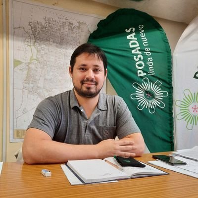 La Municipalidad de Posadas impulsa un proyecto para regular la actividad física en espacios públicos. El director de Deportes, Renzo Romero, aclaró que la iniciativa no contempla cobros y busca ordenar el uso de la Costanera y otros espacios.