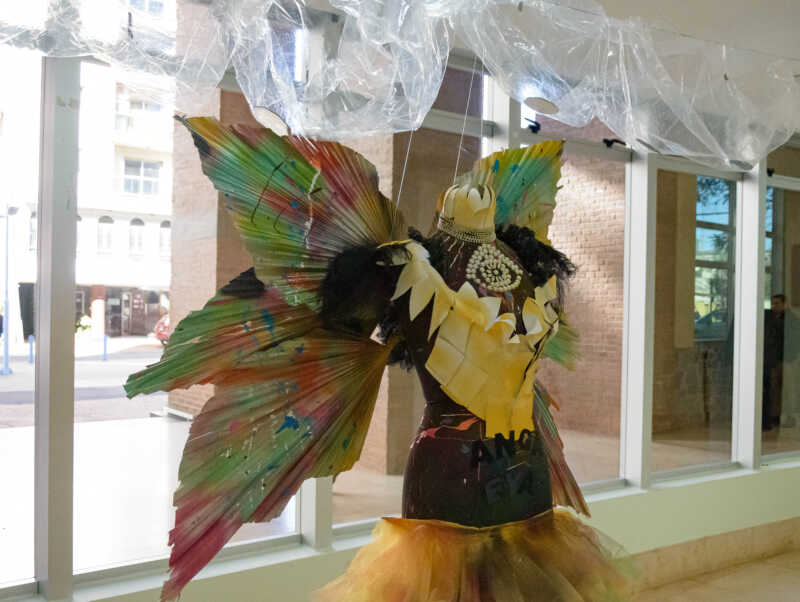 La Cámara de Representantes inauguró la muestra de Ofelia Cendra y Guadalupe Busse 4 La Cámara de Representantes presenta una muestra que invita a vivir el arte desde la sensibilidad