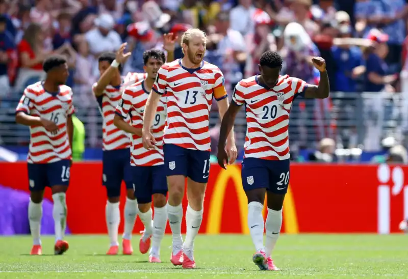 Mundial 2026: Inglaterra, Bélgica y Estados Unidos buscan los 8avos de final este miércoles 5 El Mundial 2026 continúa con los dieciseisavos de final. Inglaterra enfrenta a RD Congo, Bélgica juega ante Senegal y Estados Unidos se mide con Bosnia en una jornada con tres atractivos cruces.