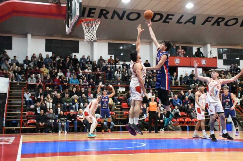 Mitre sueña con el ascenso a la Liga Argentina de básquet: "Ahora nos queda el paso más importante" 7 Bartolomé Mitre dejó atrás una de las series más intensas de la Liga Federal de Básquet al eliminar a Tokio en el clásico posadeño y meterse en la definición por un lugar en la Liga Argentina. Tras el festejo, el entrenador Matías Martinho ya puso el foco en el próximo desafío frente a El Ceibo de San Francisco.