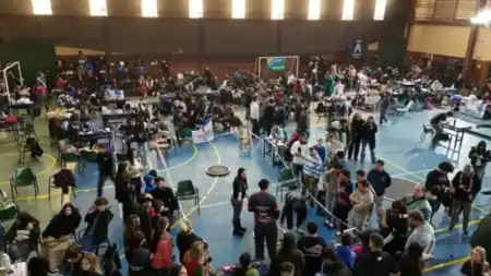 Más de 300 estudiantes participaron de la primera fecha de la Copa Robótica Misiones Estudiante Robótica
