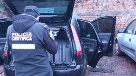 Hallaron un arsenal oculto en el auto de la peligrosa banda brasileña detenida en Oberá peligrosa banda brasileña detenida en Oberá