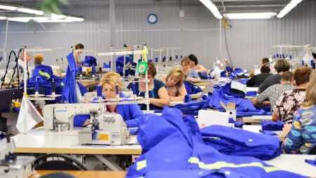 La industria textil profundiza su crisis: cayó la producción, se perdieron más de 24 mil empleos y la capacidad instalada está en mínimos históricos industria textil