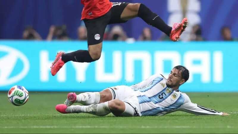 Paredes Otamendi y Montiel vuelven a Boca y River