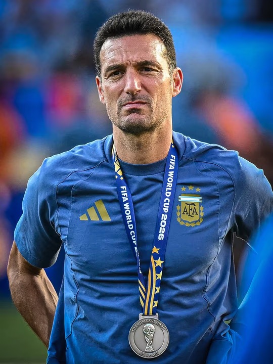Scaloni volvió a emocionarse tras regresar a su Pujato natal: “Seguiremos dando batalla” 3 WhatsApp Image 2026 07 21 at 18.49.49 - 2