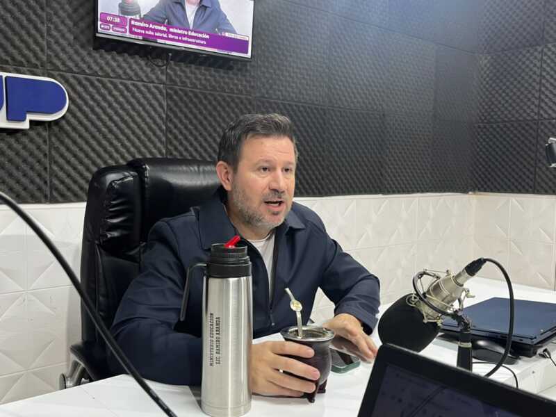 Misiones entregará más de 660 mil libros para fortalecer el plan de alfabetización 2 misiones- Aranda