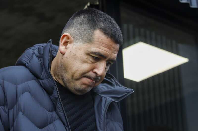 Riquelme, durísimo tras la sufrida clasificación de Boca en Chile: “No te pueden hacer un gol de lateral” Riquelme lapidario tras el pase de Boca