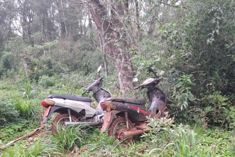 Desmantelaron un campamento clandestino y secuestraron un rifle y dos motocicletas en un operativo contra la caza furtiva 4 WhatsApp Image 2026 07 31 at 19.17.40 - 3
