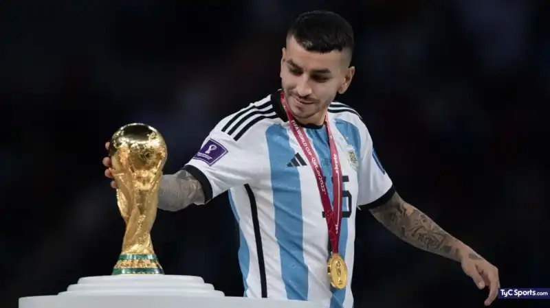 River anunció oficialmente la incorporación de Ángel Correa, quien llega desde Tigres de México y firmará contrato hasta diciembre de 2029.