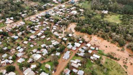 "Las familias nuevamente volvieron a sus hogares": El Soberbio normalizó la situación tras las evacuaciones preventivas El Soberbio