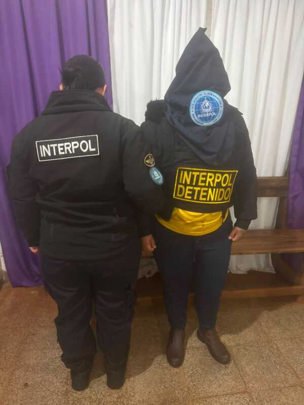 Interpol detuvo en Itapúa a una joven buscada por la Justicia argentina por presunto narcotráfico interpol