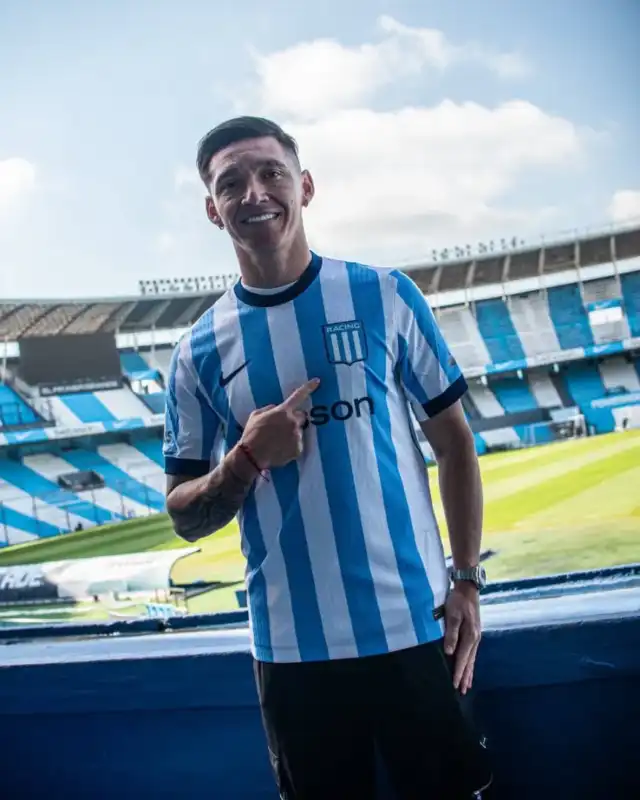 Mientras el Mundial 2026 concentraba la atención del planeta, los clubes del fútbol argentino protagonizaron un intenso mercado de pases. Repasá los diez movimientos más destacados de cara al Torneo Clausura.