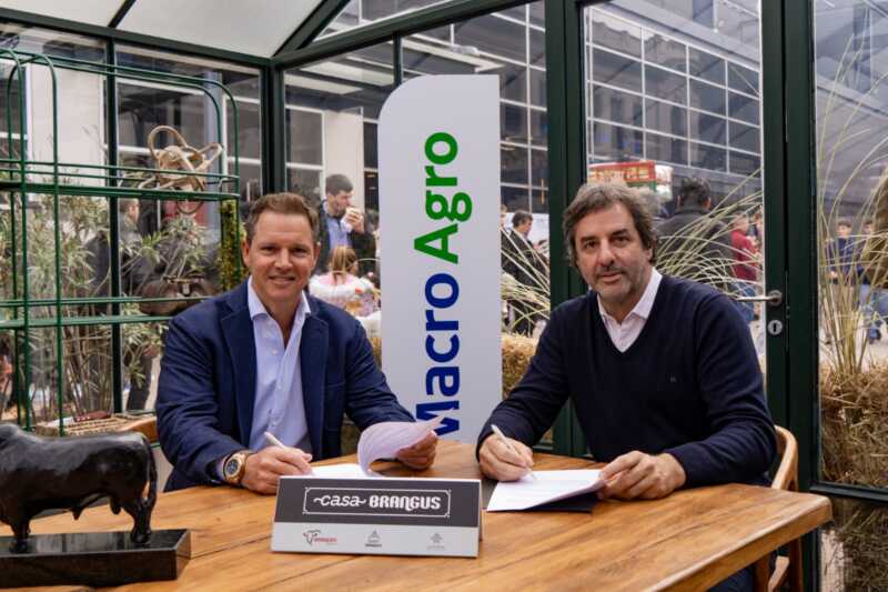 Banco Macro y Brangus sellan una alianza para impulsar el financiamiento ganadero macro