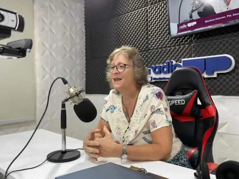 Dar a Luz organiza una feria solidaria para sostener su trabajo en el Materno Neonatal: “Comprando nos ayudan” 2 feria