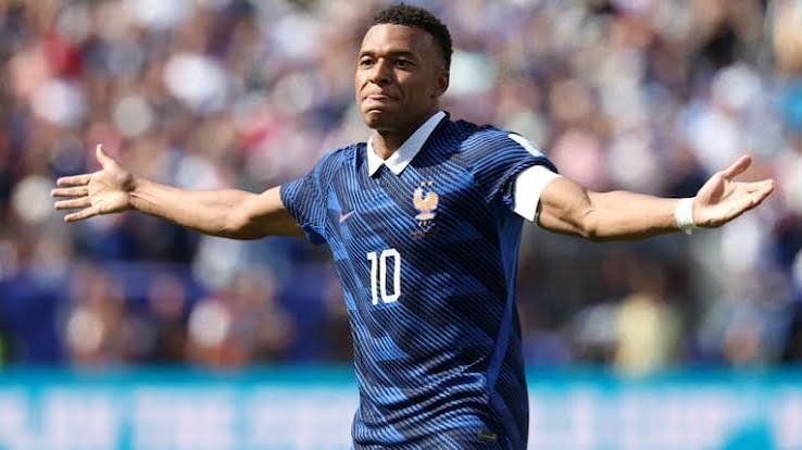 Kylian Mbappé desplazó a Lionel Messi del primer lugar del ranking de figuras del Mundial 2026. Conocé quiénes integran el Top 20 de los mejores jugadores del torneo.