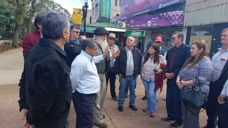 Pequeños productores en crisis: el mensaje del obispo de Posadas tras el encuentro con el sector yerbatero.