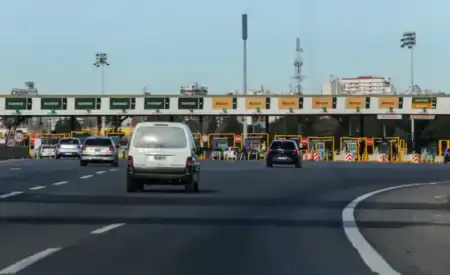 Avanza la privatización de 3.900 km de rutas nacionales La tercera etapa de la Red Federal de Concesiones avanza con 22 empresas habilitadas para competir por más de 3.900 kilómetros de rutas nacionales.