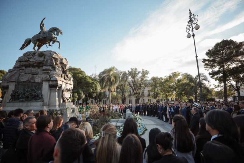 Juan Pablo Valdés llamó a construir “una Argentina más justa e igualitaria” durante el acto por el Día de la Independencia en Corrientes 3 valdes corrientes 3 - 2