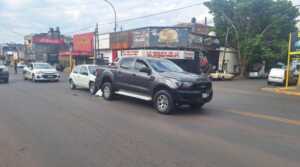 Choque en cadena entre tres vehículos sobre avenida Uruguay en Posadas Choque