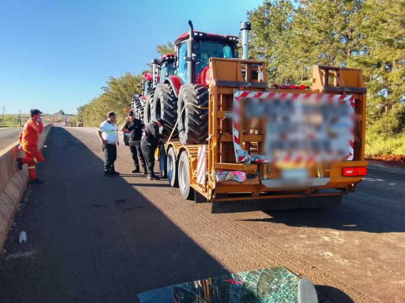 Choque entre un colectivo y un carretón dejó cuatro pasajeros hospitalizados 2 Choque colectivo