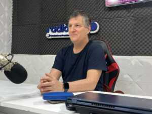 El filósofo y educador Eduardo Cazenave reflexionó sobre las nuevas modas digitales y la necesidad de comprender el lenguaje de las nuevas generaciones.