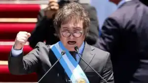 El Gobierno prepara la privatización de cinco empresas estatales antes de 2027 Gobierno