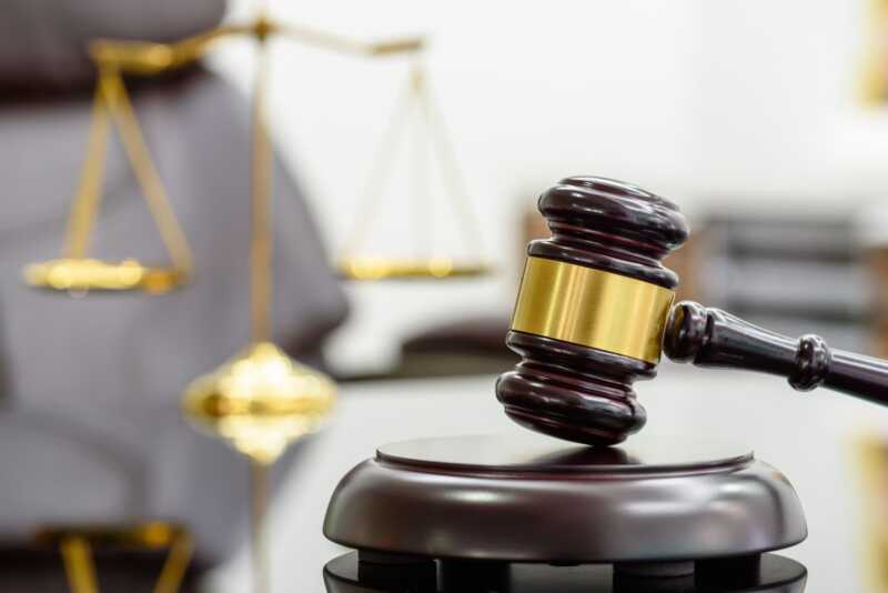 Caravaca Llamas expuso en Radio Up su reclamo por un proceso judicial de una década y cuestionó el remate de un departamento que, según afirmó, tenía un valor muy superior al precio de subasta.