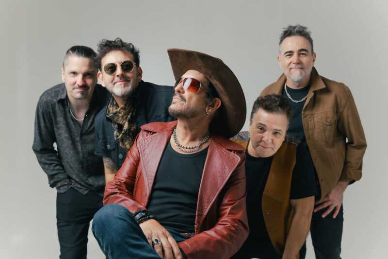 El líder de Los Rancheros habló con Radio Up sobre el gran presente de la banda, el regreso a Misiones, la vigencia de sus clásicos y los nuevos proyectos musicales.
