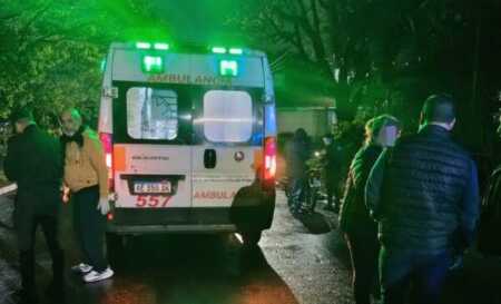Dos mujeres resultaron lesionadas tras un siniestro vial en Posadas El siniestro vial ocurrió alrededor de las 23 horas sobre la avenida Zapiola, casi Almirante Brown, en Posadas.