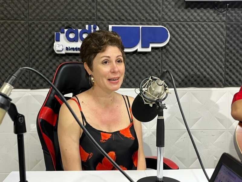 Karoso Zuetta y Nerina Bader compartieron en Radio Up la propuesta de Okareguá, una “asamblea” artística de música, relatos y tradición.