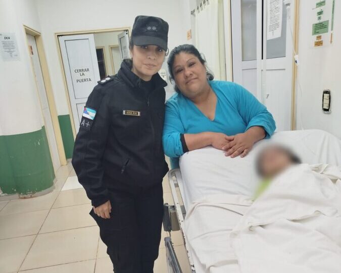 Policías asistieron y reanimaron a un niño de un año que llegó sin respirar a una comisaría de Puerto Iguazú Policía