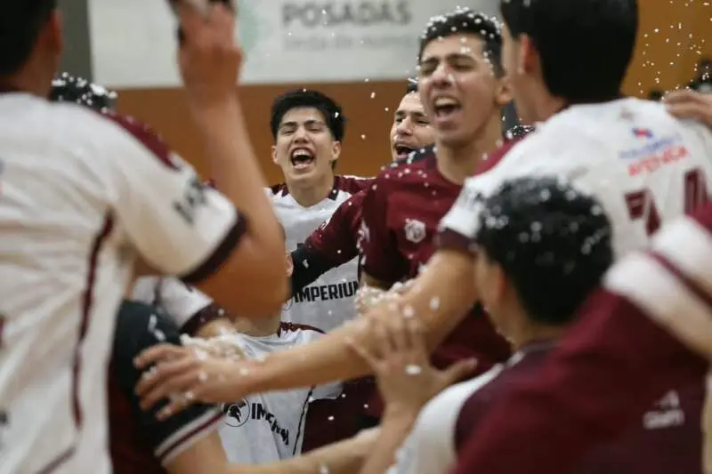Torino hizo historia: campeón nacional de futsal y ascenso a la División de Honor 2027 5 Torino hizo historia, venció 2-0 a Bañado Norte y se consagró campeón de la Copa de Oro Norte. El equipo misionero ascendió a la División de Honor 2027.
