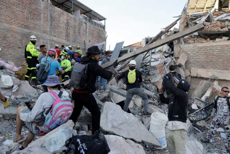 Terremoto en Colombia: ya son al menos 240 los muertos, 1.300 heridos y unos 2.000 desaparecidos terremoto en Colombia
