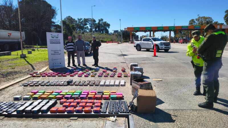 Detectaron resina de marihuana oculta en 560 cajas de cigarrillos electrónicos provenientes de Misiones 3 WhatsApp Image 2026 08 13 at 18.49.14 2 - 2