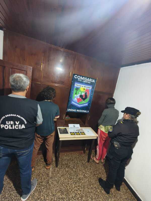 Tres presuntos dealers fueron detenidos con cocaína y marihuana en Puerto Libertad y Puerto Iguazú 6 WhatsApp Image 2026 08 14 at 17.02.17 - 5