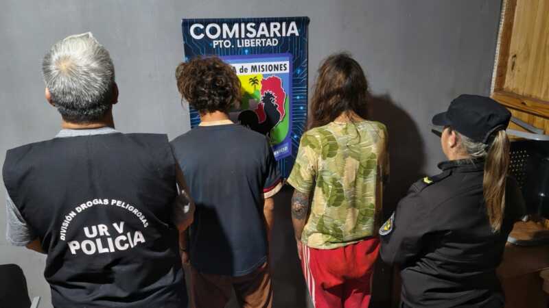 Tres presuntos dealers fueron detenidos con cocaína y marihuana en Puerto Libertad y Puerto Iguazú dealers detenidos con cocaína y marihuana