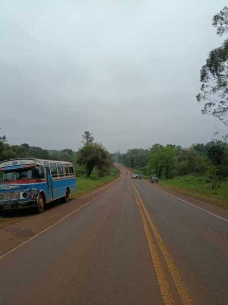 Peatón murió tras ser embestido por un colectivo en la Ruta 12, en Wanda peatón