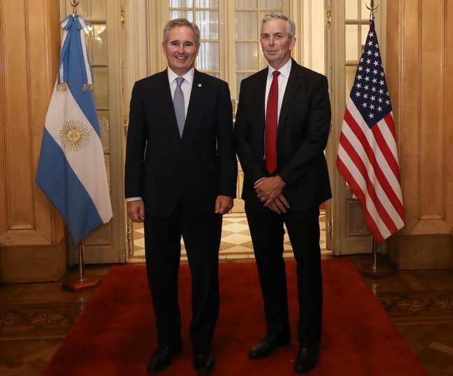 Estados Unidos destacó la transformación económica de Argentina y pidió avanzar con el acuerdo comercial 2 WhatsApp Image 2026 08 28 at 17.10.45 - 1