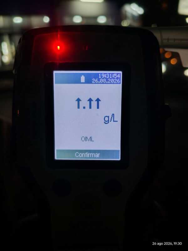 Ni el alcoholímetro pudo medirlo: un motociclista fue detenido en Oberá tras chocar alcoholizado oberá alcoholimetro