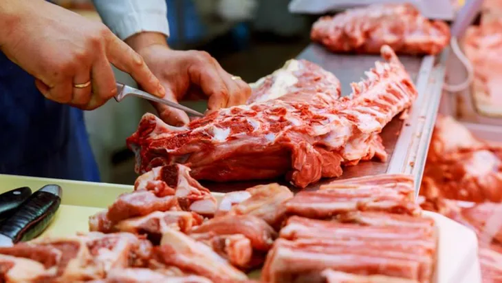 El consumo de carne por habitante cayó 46 kilos por año y y sigue hundido en mínimos históricos 1 carne