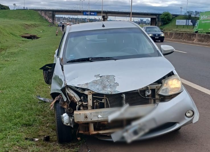 Recargaba combustible en la banquina y fue atropellado en el Acceso Sur de Posadas 3 combustible