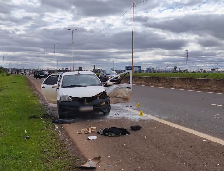 Recargaba combustible en la banquina y fue atropellado en el Acceso Sur de Posadas 2 combustible