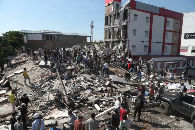 Terremoto en Colombia: hay al menos 111 muertos y el Gobierno declaró el “desastre nacional” 6 descarga - 5