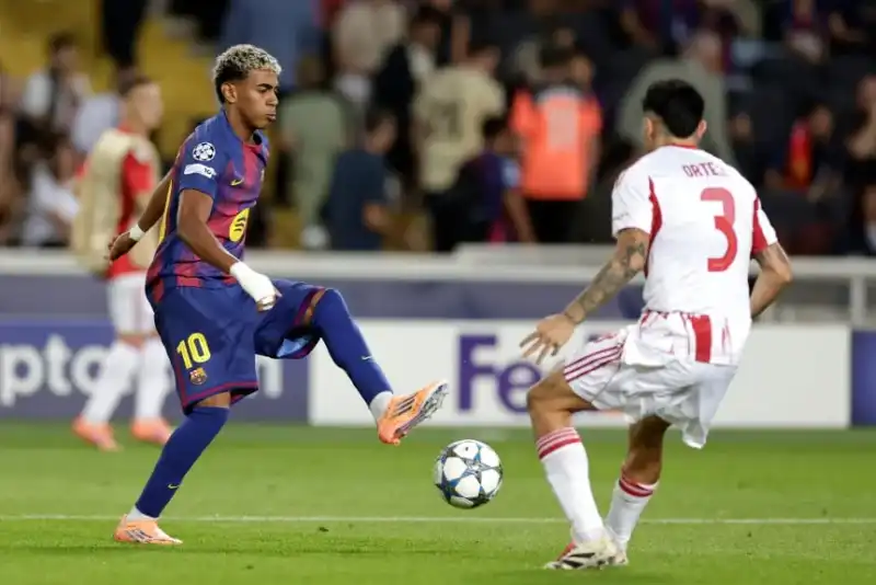 River cerró la llegada de Francisco Ortega y suma otro refuerzo para el Clausura y la Sudamericana 5 River acordó la compra de Francisco Ortega al Olympiacos por cinco millones de dólares. El lateral izquierdo llega para cubrir la baja de Marcos Acuña y será el octavo refuerzo del equipo de Eduardo Coudet.