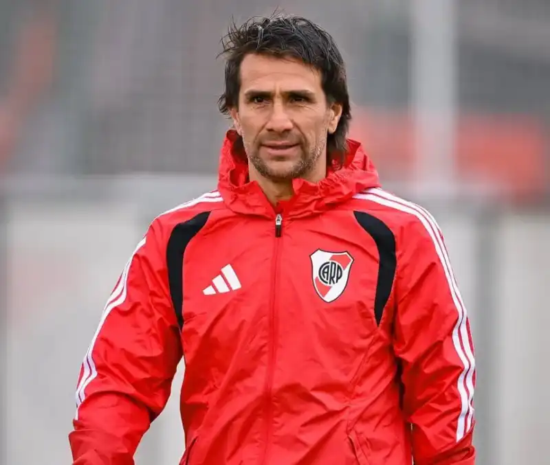 Leonardo Ponzio asumió como interino de River tras la salida de Coudet y tendrá a Marcelo Escudero, Cristian Manfredi y Marcelo Barovero en su cuerpo técnico.