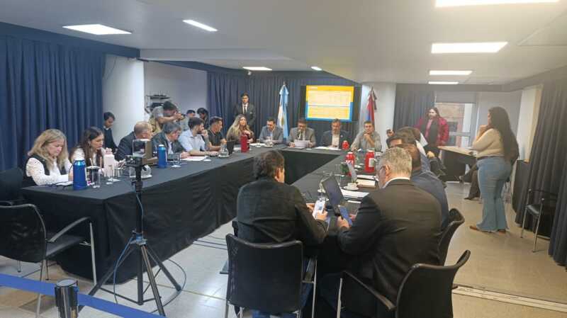 Meza destacó el sostenimiento de la asistencia alimentaria a familias tareferas, comedores, merenderos y sectores vulnerables.