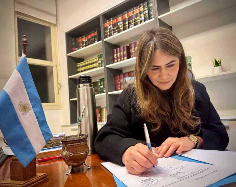 Rojas Decut pidió consenso para una reforma educativa: “No se puede imponer un modelo” 3 rojas decut - 2
