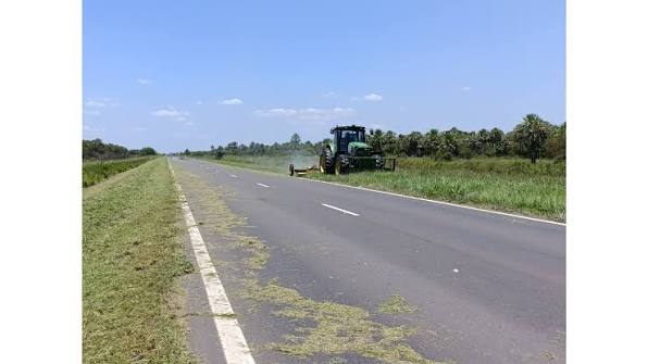 Fondos para rutas: denuncian que alrededor de $1 billón no habría sido destinado al mantenimiento 2 José Rizzo sostuvo en Radio Up que cerca de $1 billón recaudado para infraestructura vial no habría sido asignado a Vialidad Nacional.